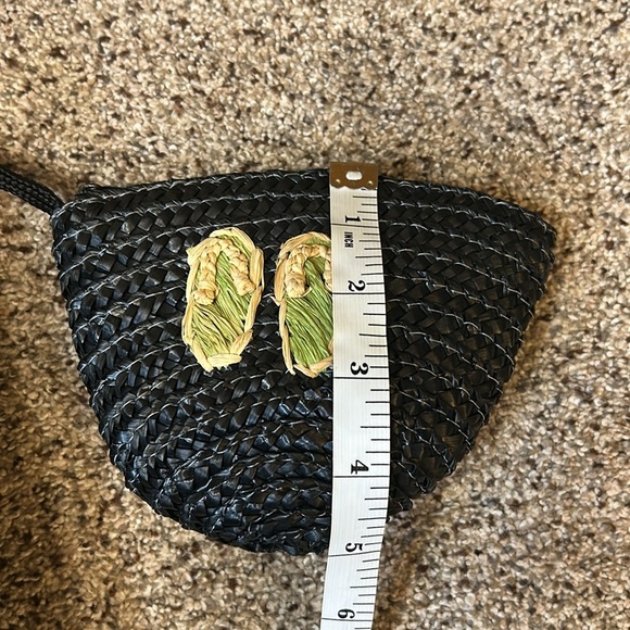 Straw Woven Black Beach Summer Large Tote with Flip Flops design + small bag - Picture 13 of 16